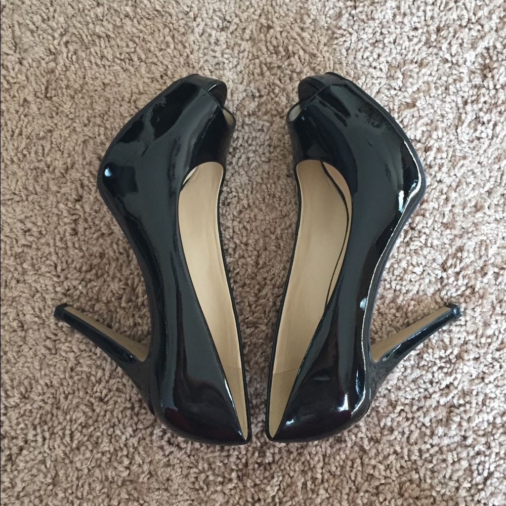 Nine West open toe shoes - Picture 5 of 8
